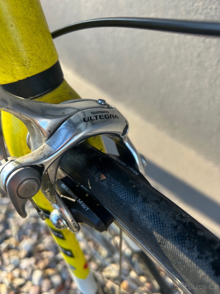 Silniční kolo GT - 5