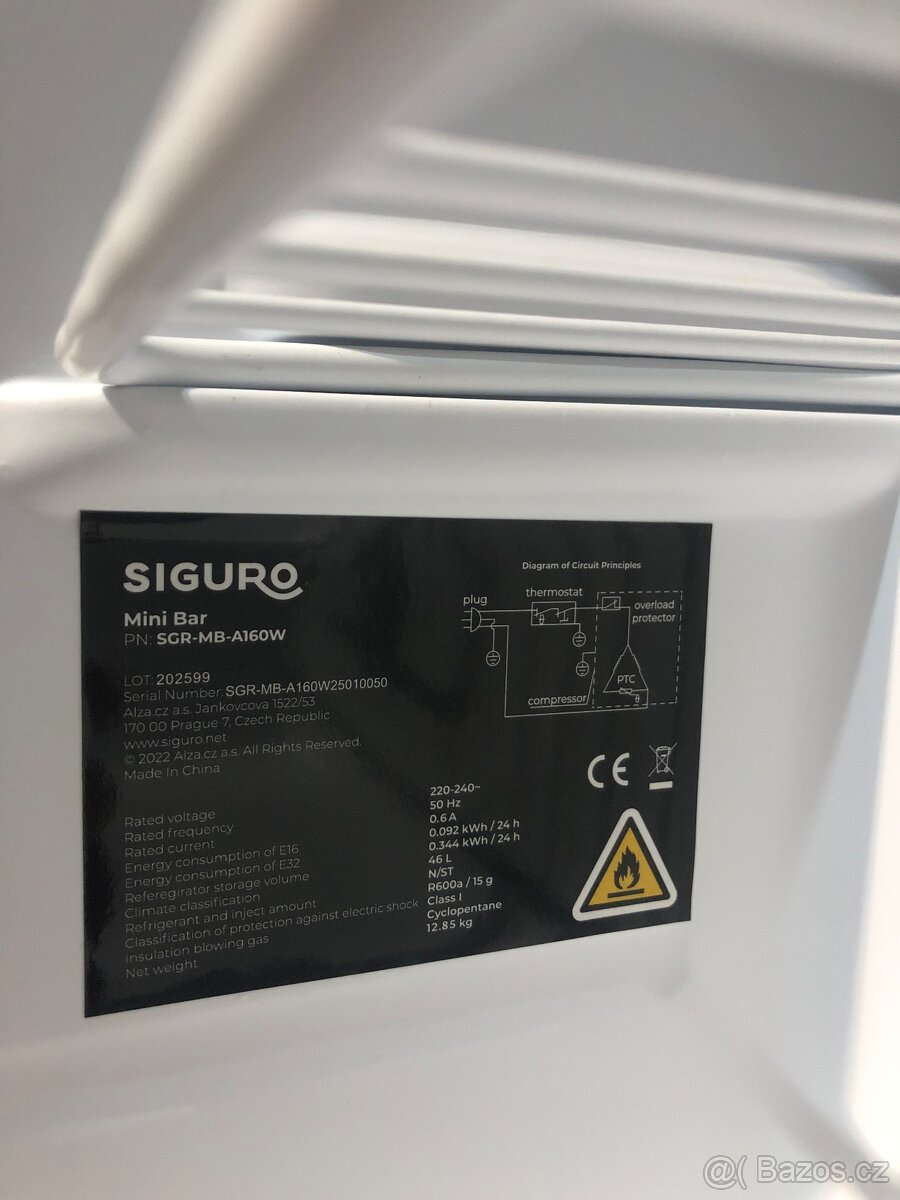Nová malá míní lednice Siguro Bulk A160W - 5