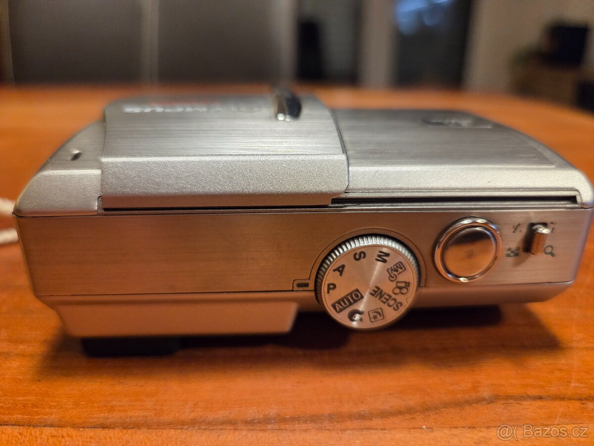 OLYMPUS C-60, ZOOM Camedia - 5