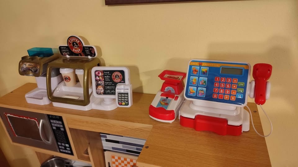 Dětská dřevěná kuchyňka + příslušenství - 5