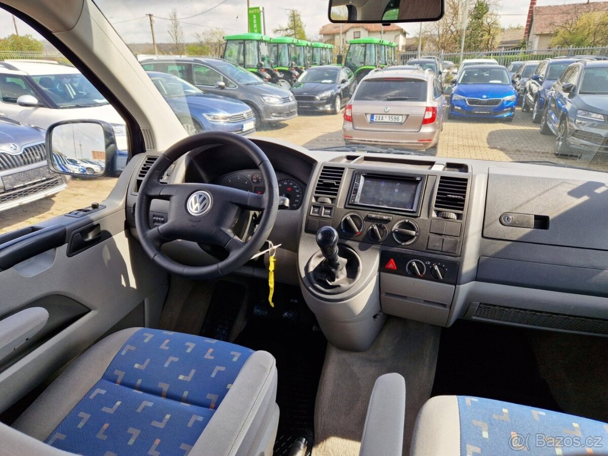 Volkswagen Multivan / 2.5TDi / 130PS / BEACH / MULTIFLEX / - 5