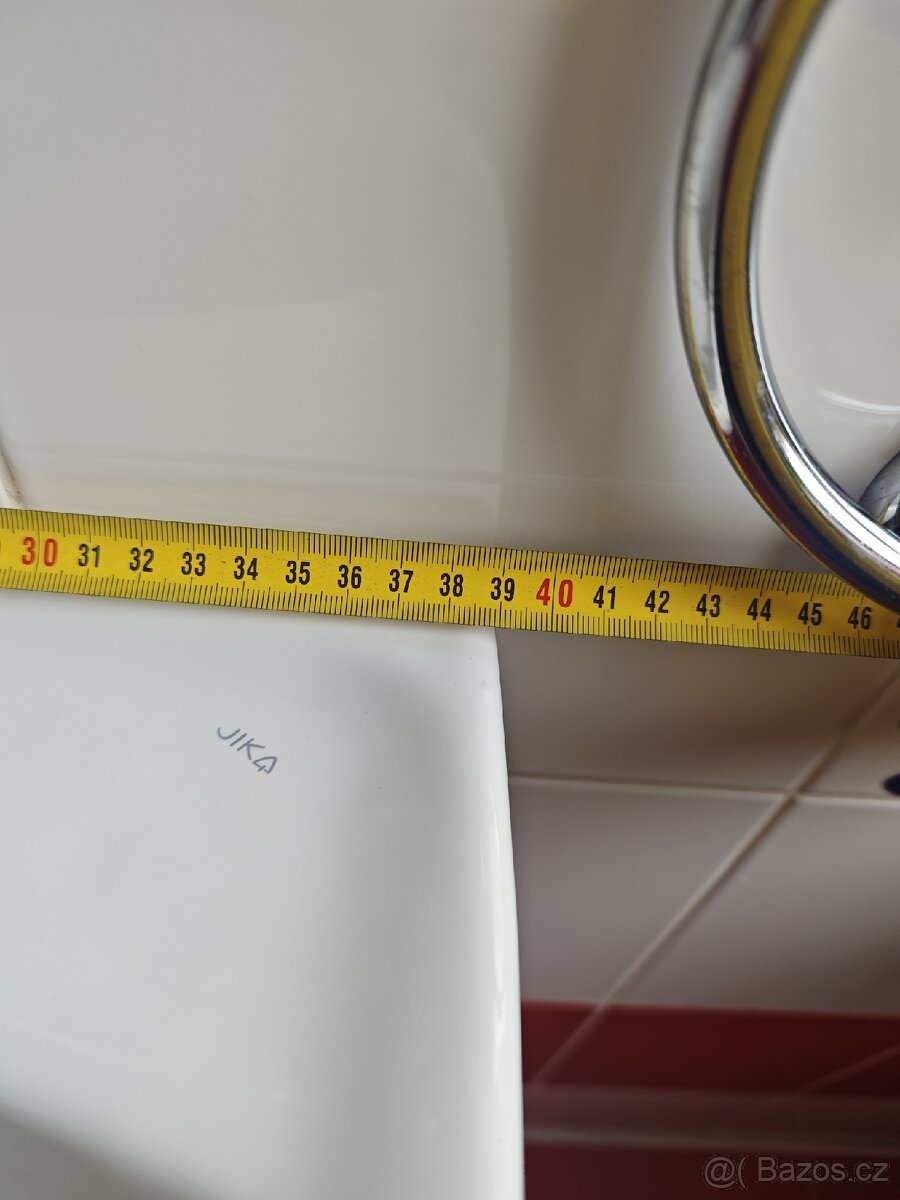 Umyvadlo s baterií - 5