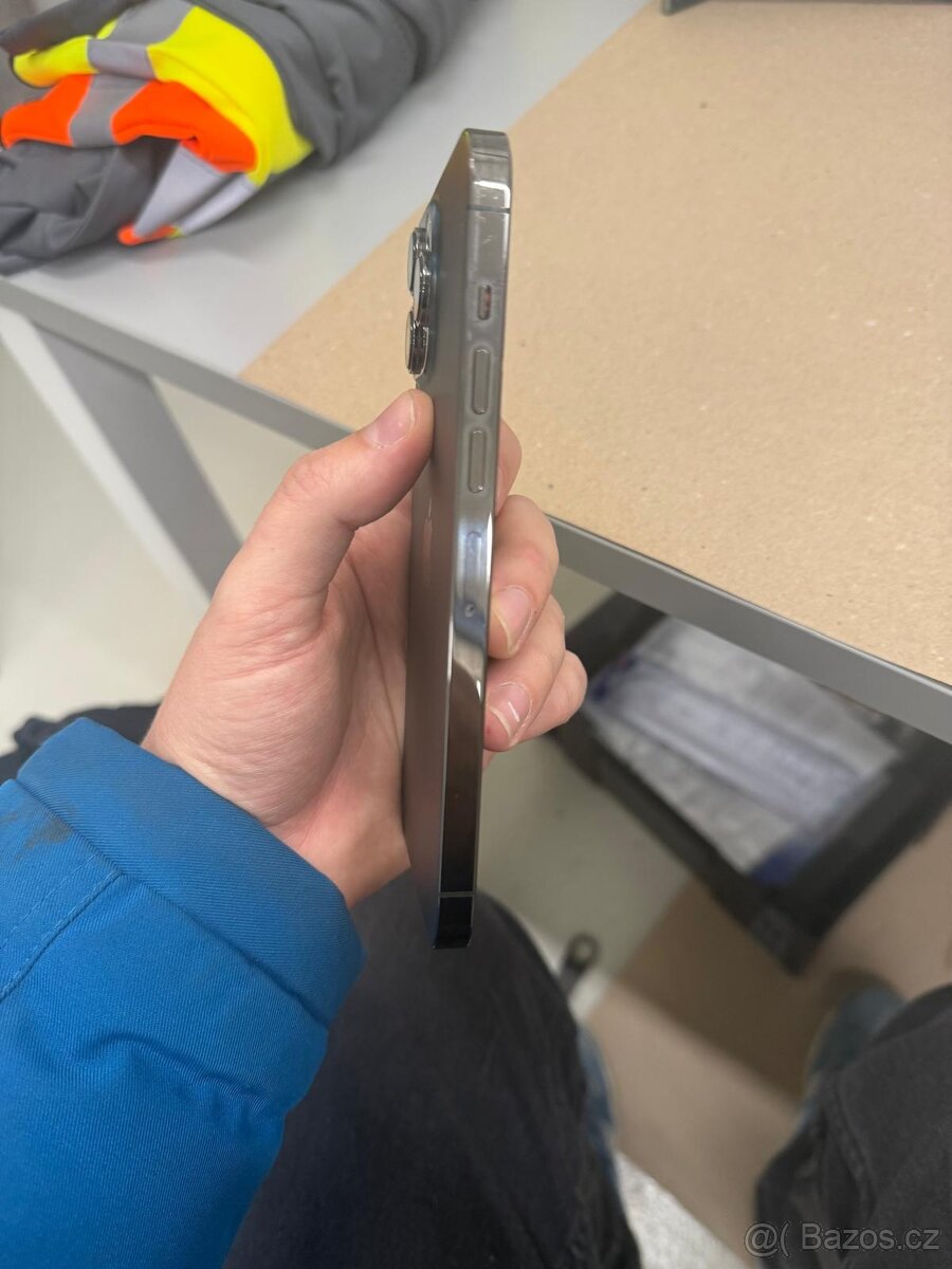 Apple iPhone 13 Pro Max 256 GB Graphite - 5