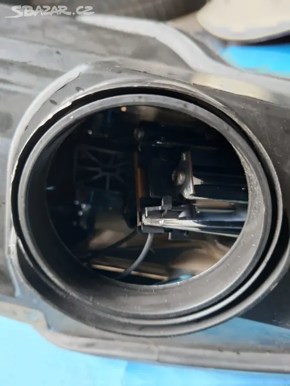 Pravé přední xenonové světlo Ford Mondeo MK4 - 5