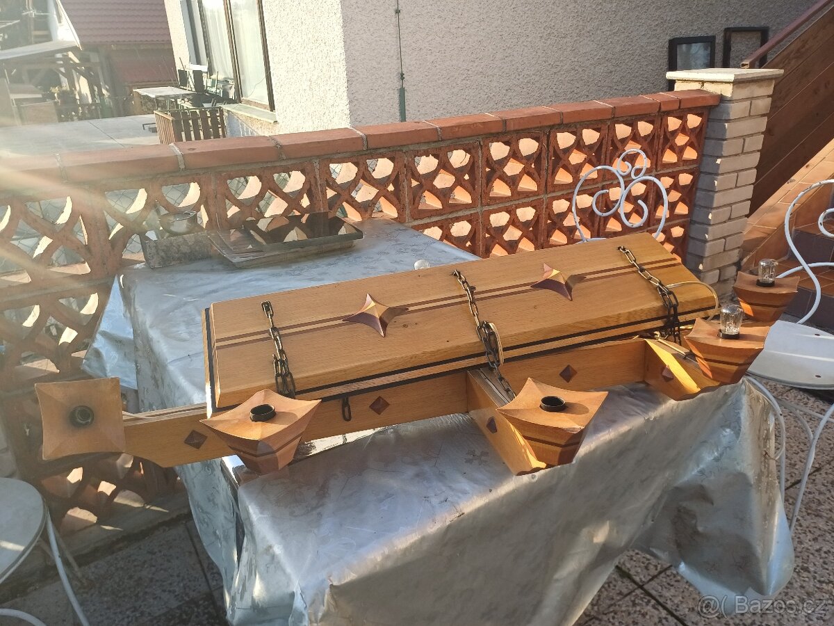 Dřevěný lustr - 5