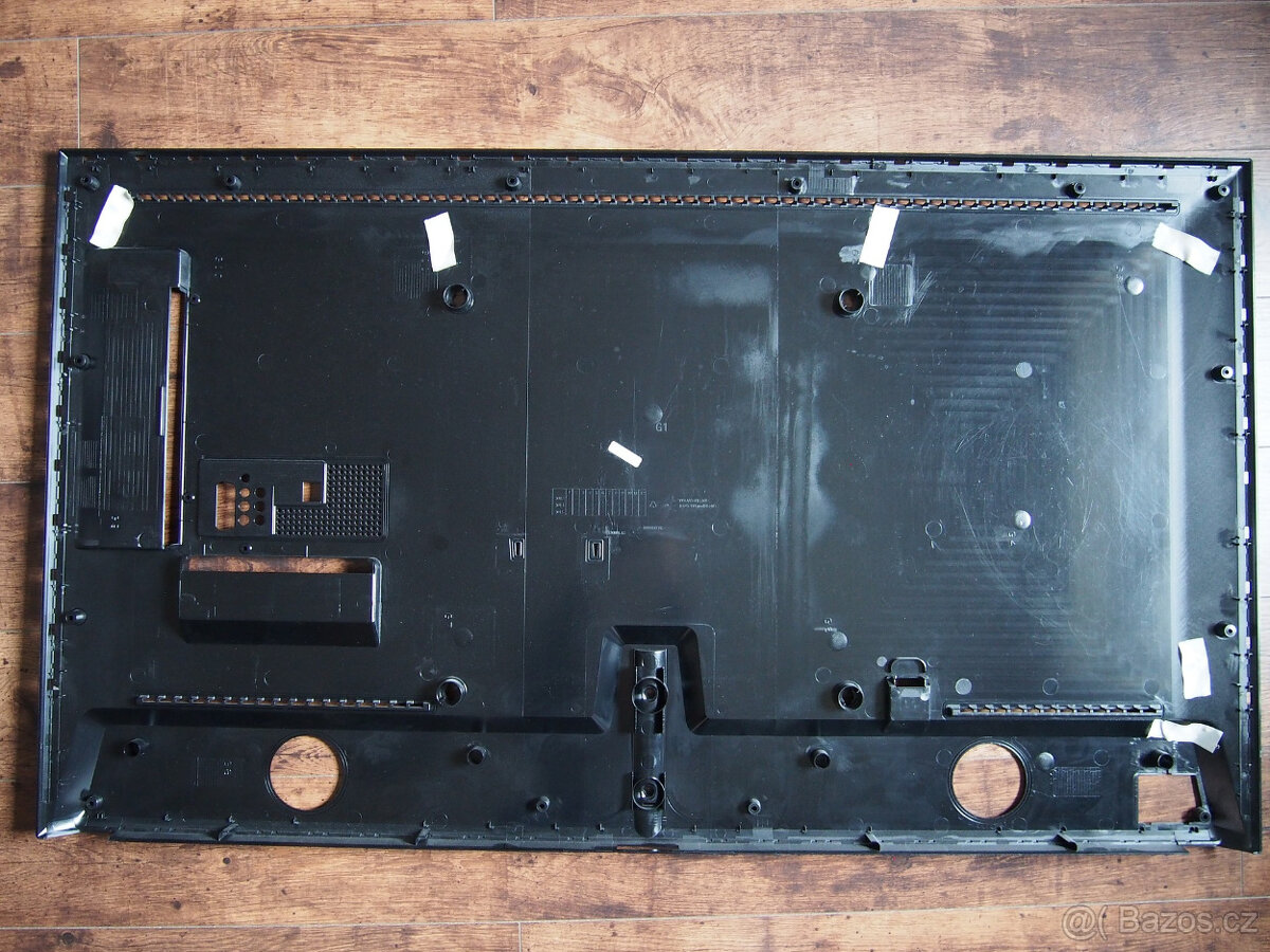 3D 4K TV Philips 55PUS8809 - displej a housing - 5