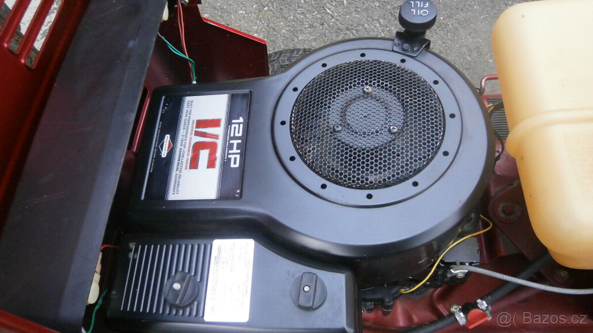 Zahradní traktor Muray -na díly - 5