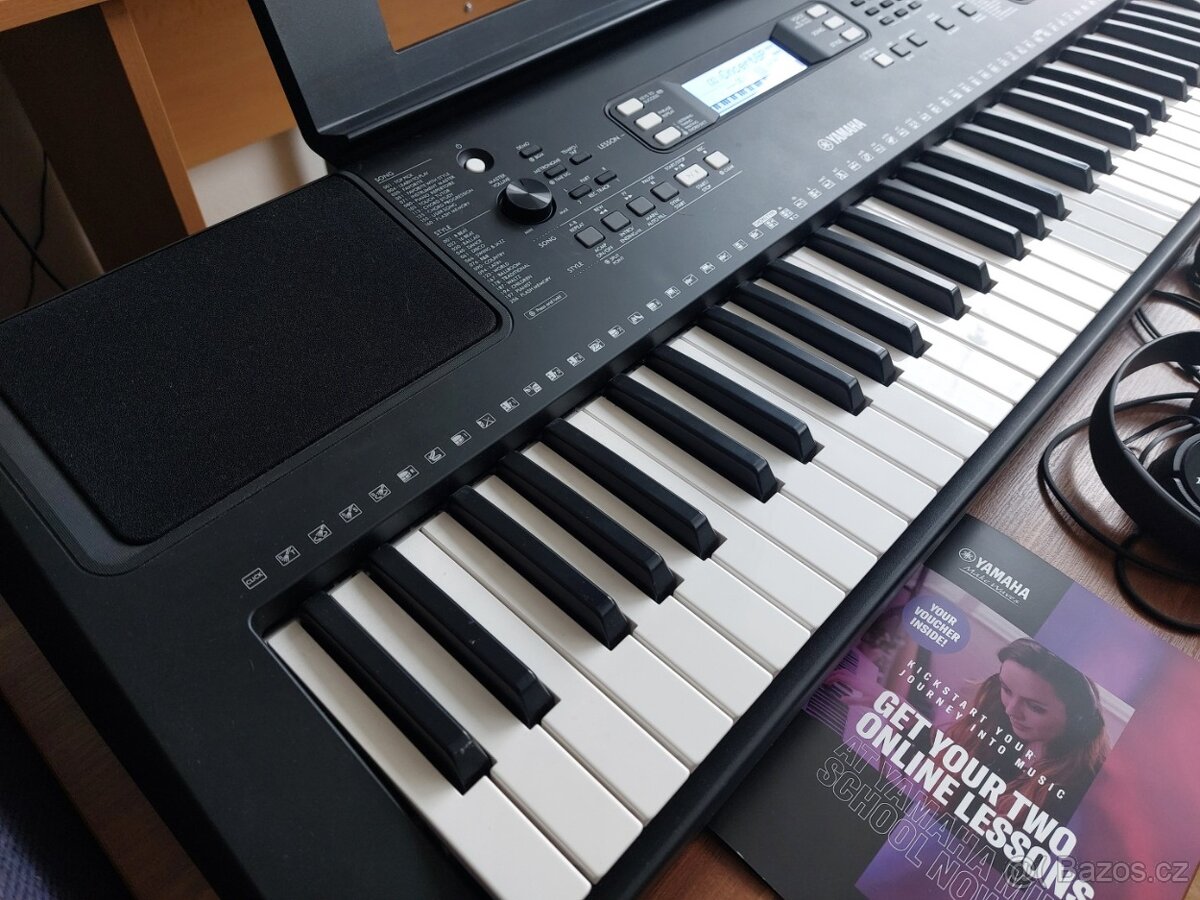 Keyboard YAMAHA PSR-E373 s dynamikou + PEDÁL + SLUCHÁTKA - 5