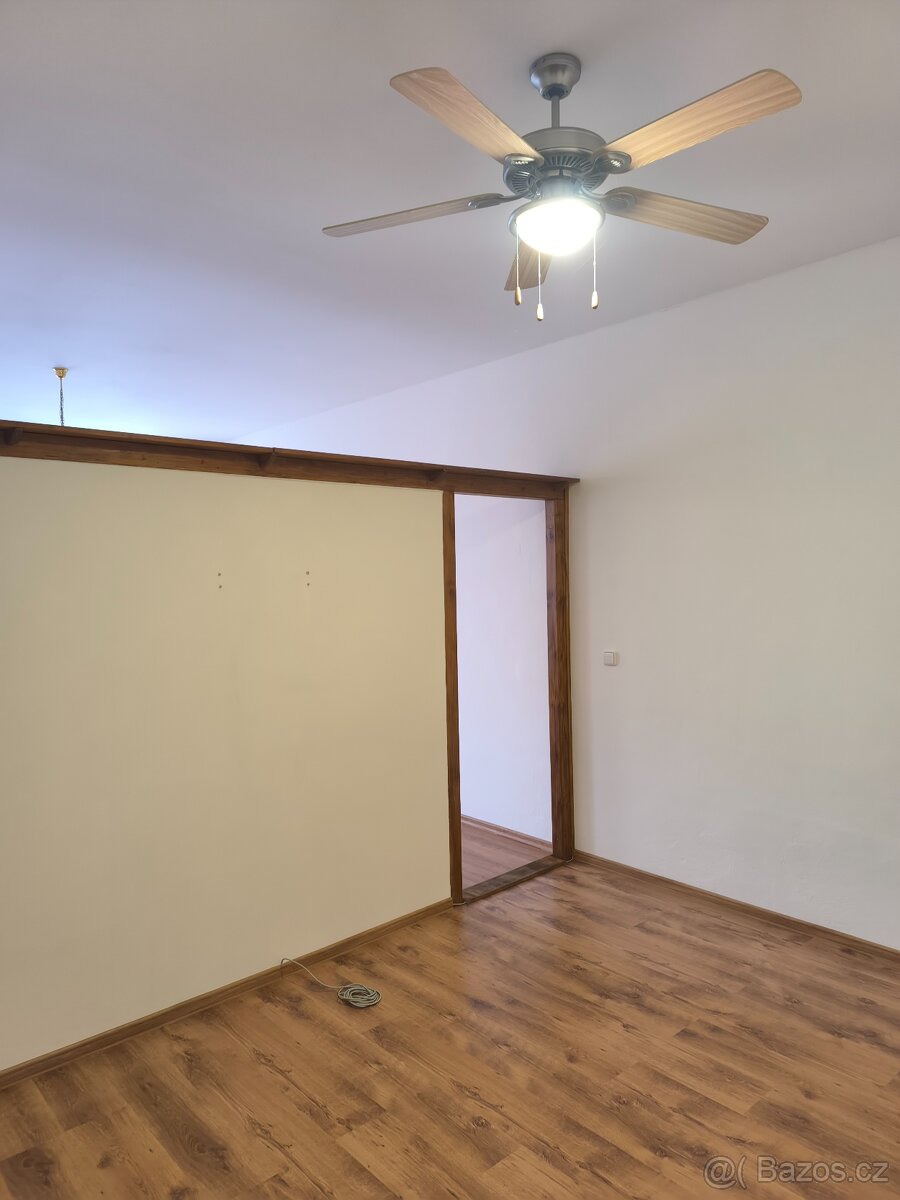 Byt 1+1 o vymere 60m2 - 5