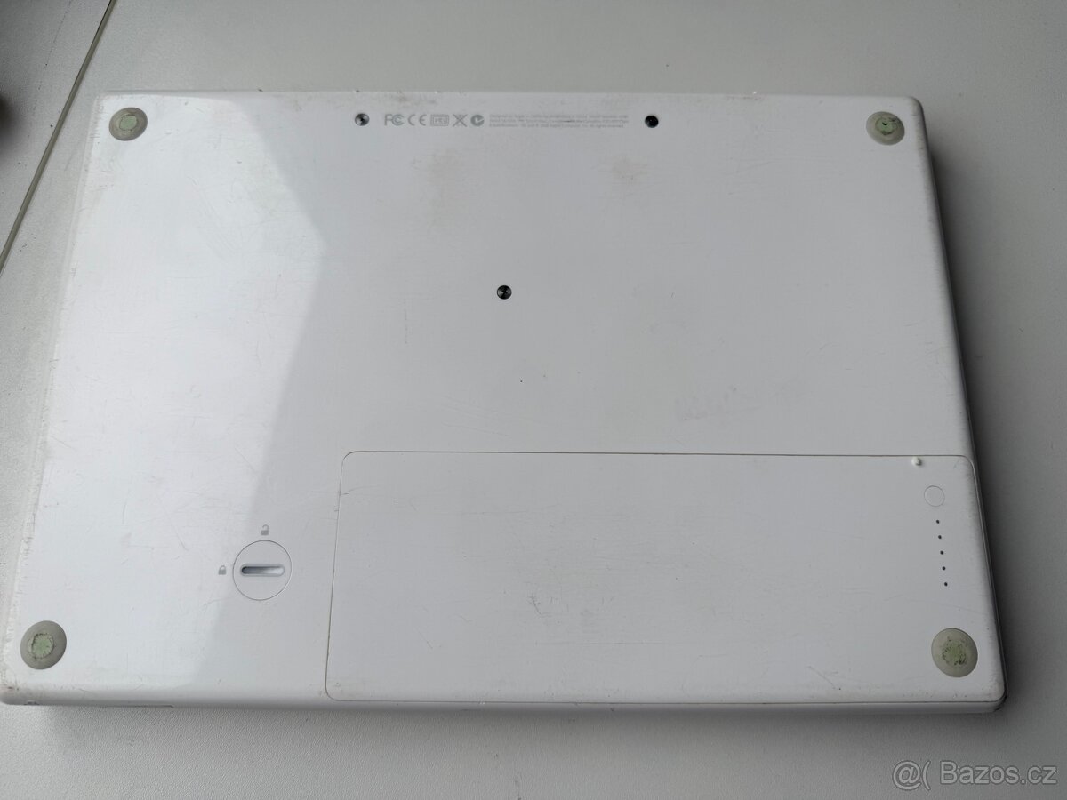 Notebook apple a1181 sběratelsky kus - 5