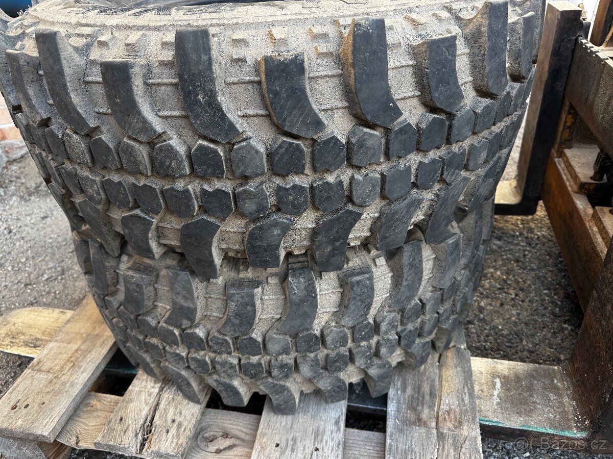 285/75r16 122H