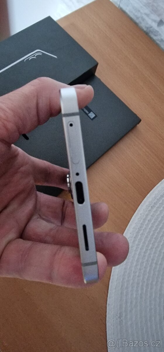 Samsung Galaxy s25 edge - 5