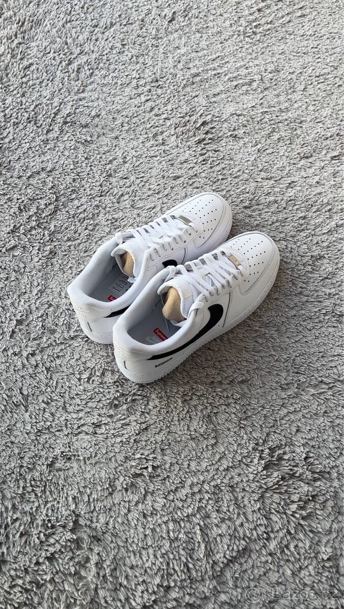 Nike Air Force 1 Low Supreme White Black - 5