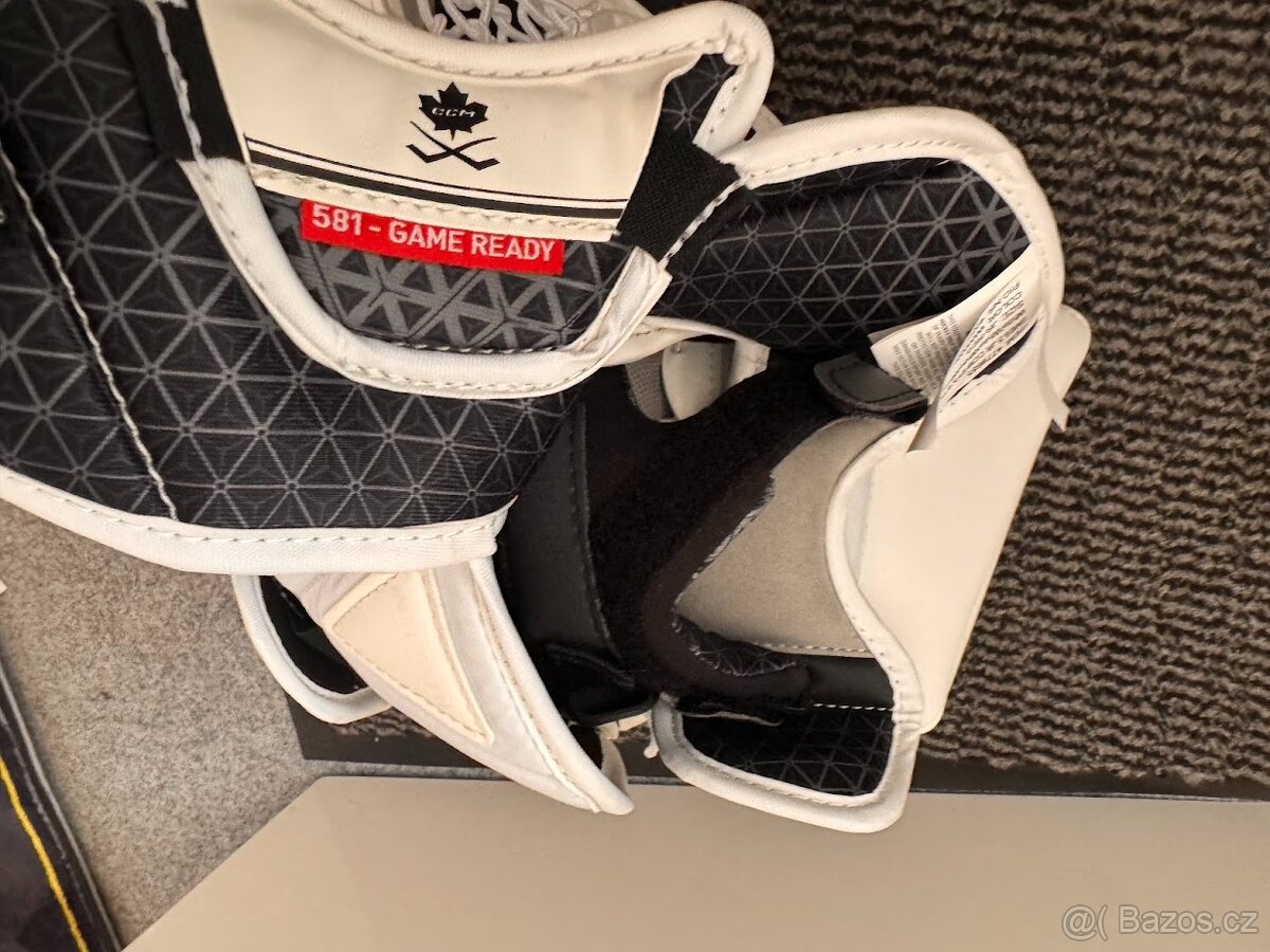 JUNIOR SET LAPAČKA A VYRÁŽEČKA CCM EFLEX 6.5 JR - 5