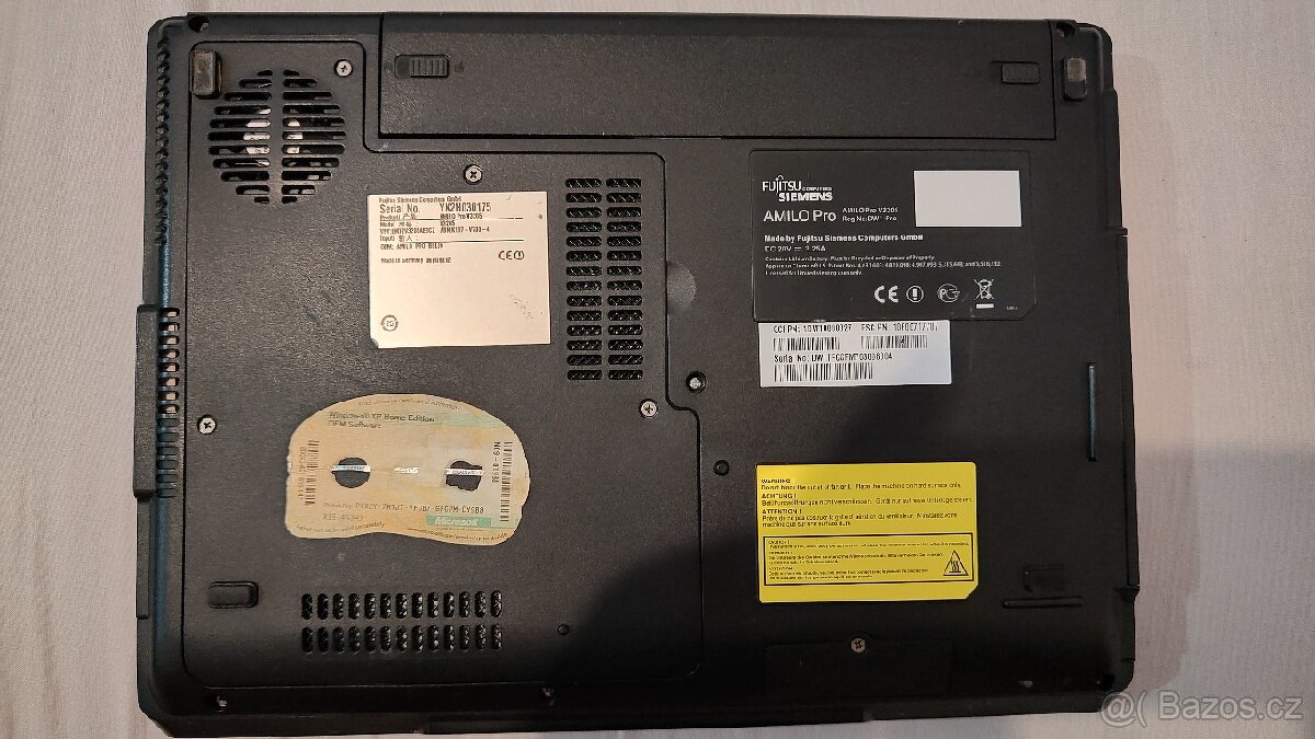 Fujitsu Siemens Amilo Pro V3205 - 5