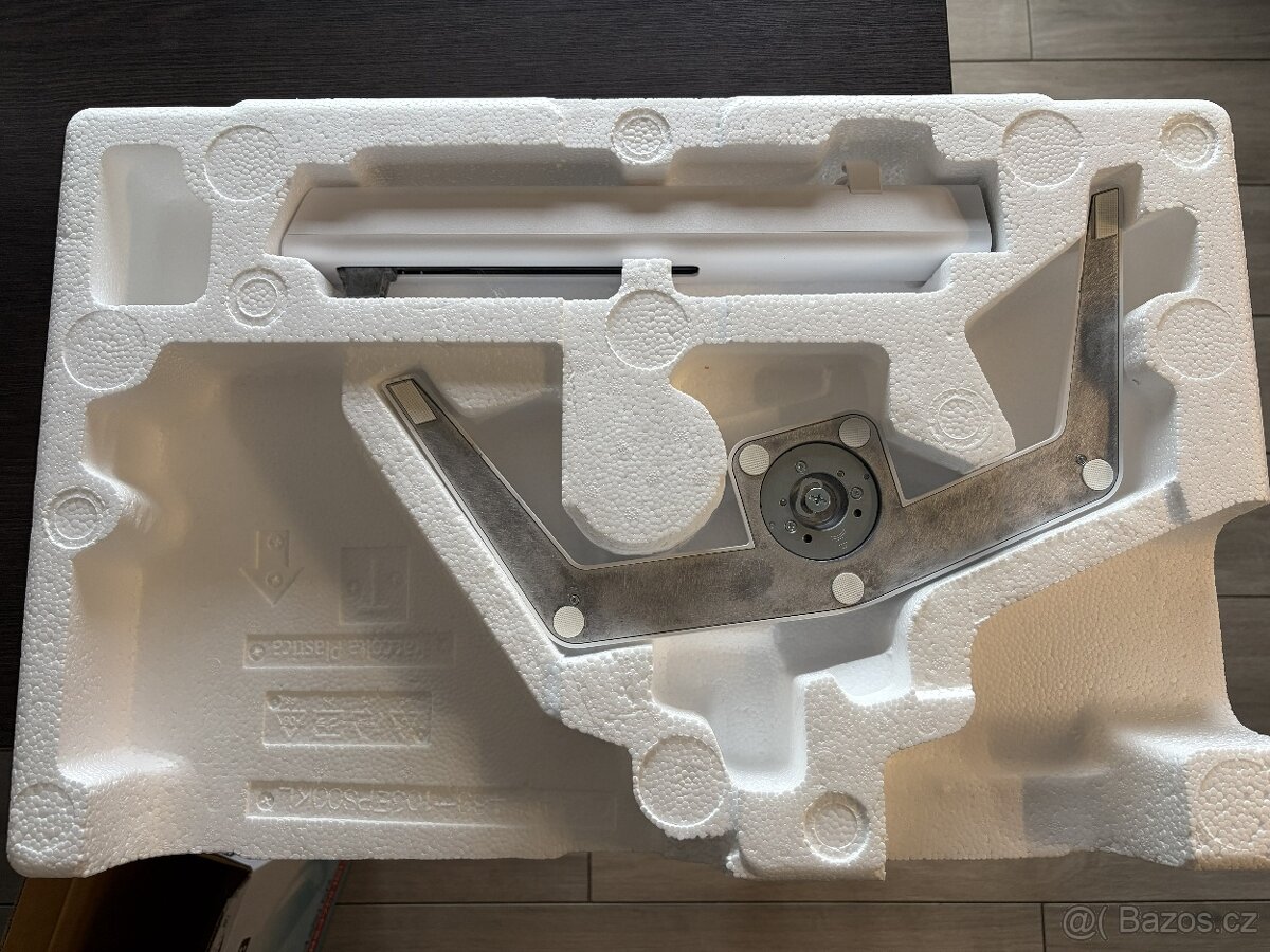 23,8" IPS monitor v záruce - 5