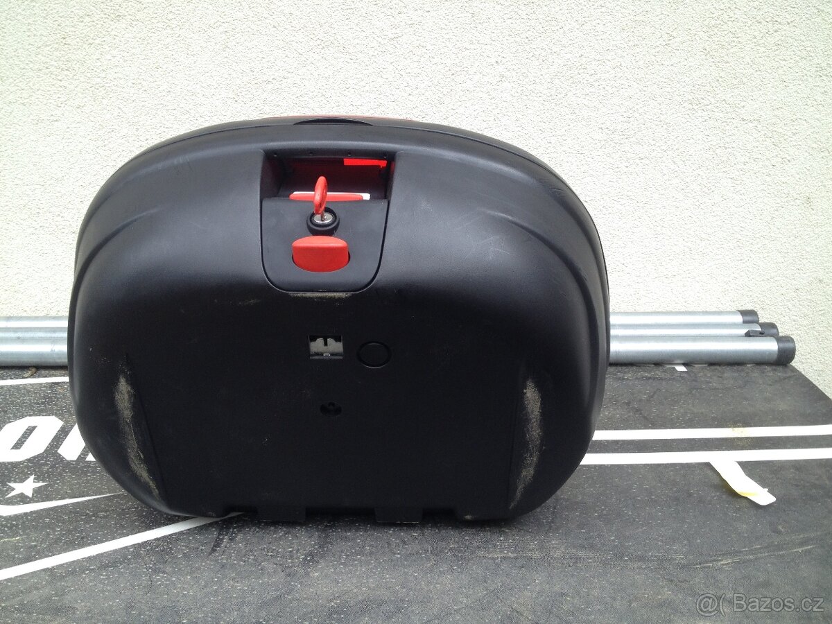 Motokufr Givi Topcase - 5