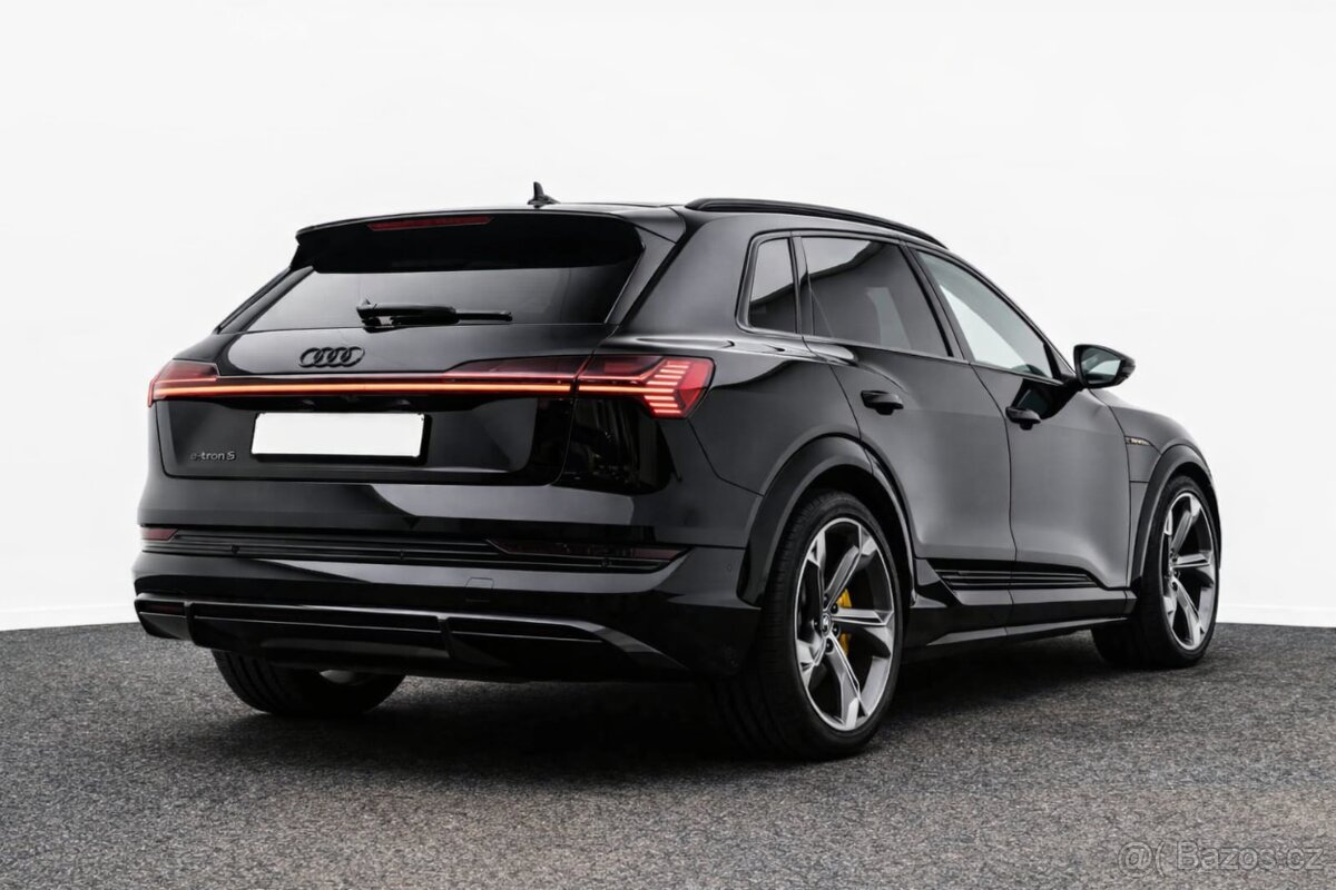 Predám Audi E-tron S 370kw - 5