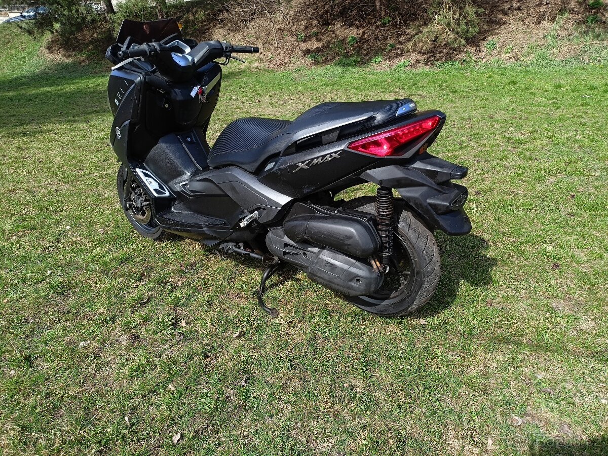 Yamaha Xmax 125 - 5