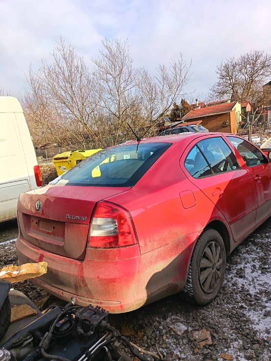 Škoda Octavia 2 1.6 77kw - 5