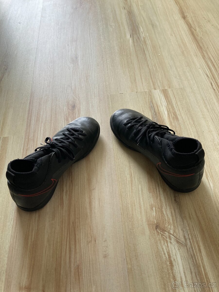 Dětské sálové boty Nike - 5