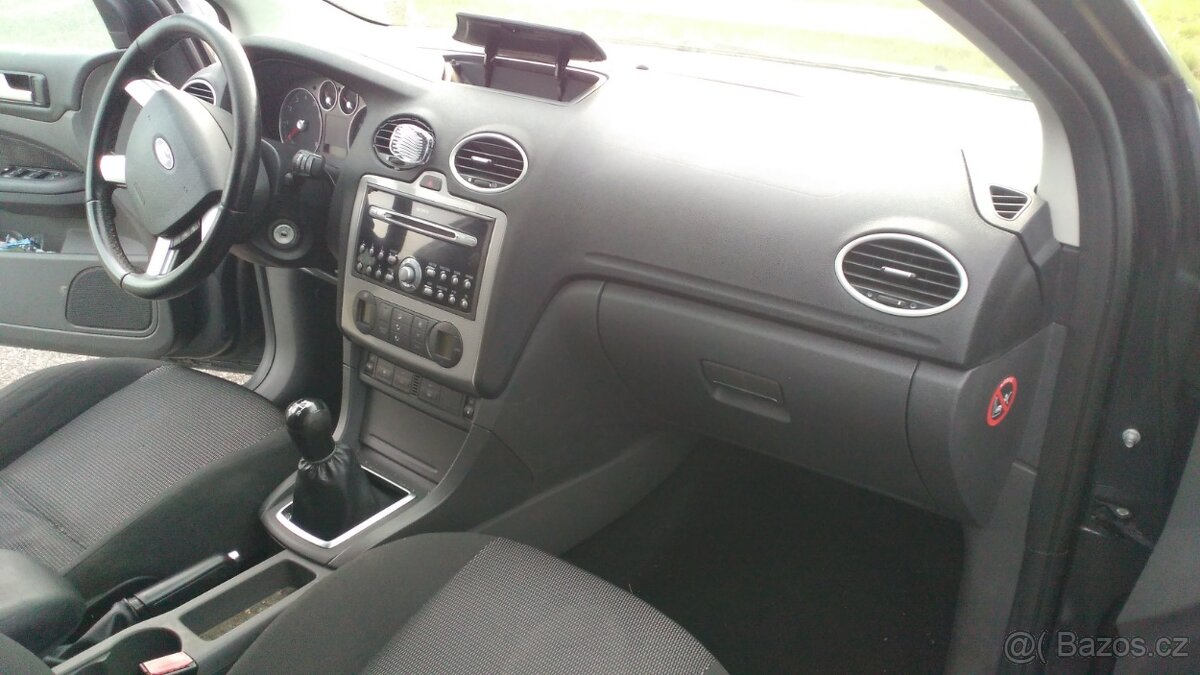 Ford Focus II - 5