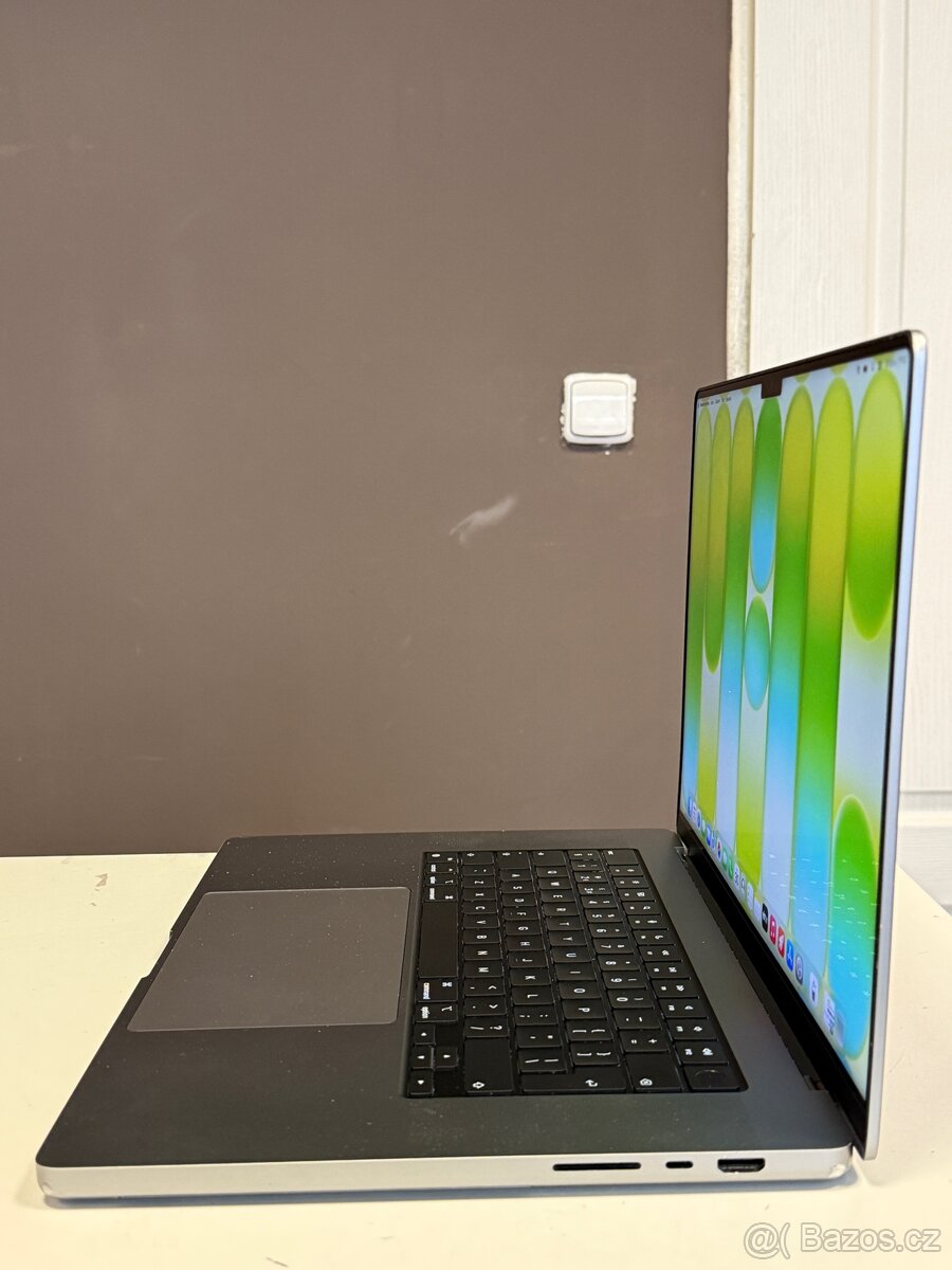 MacBook PRO 16” M1 PRO/32 GB RAM/1 TB SSD/94% - 5