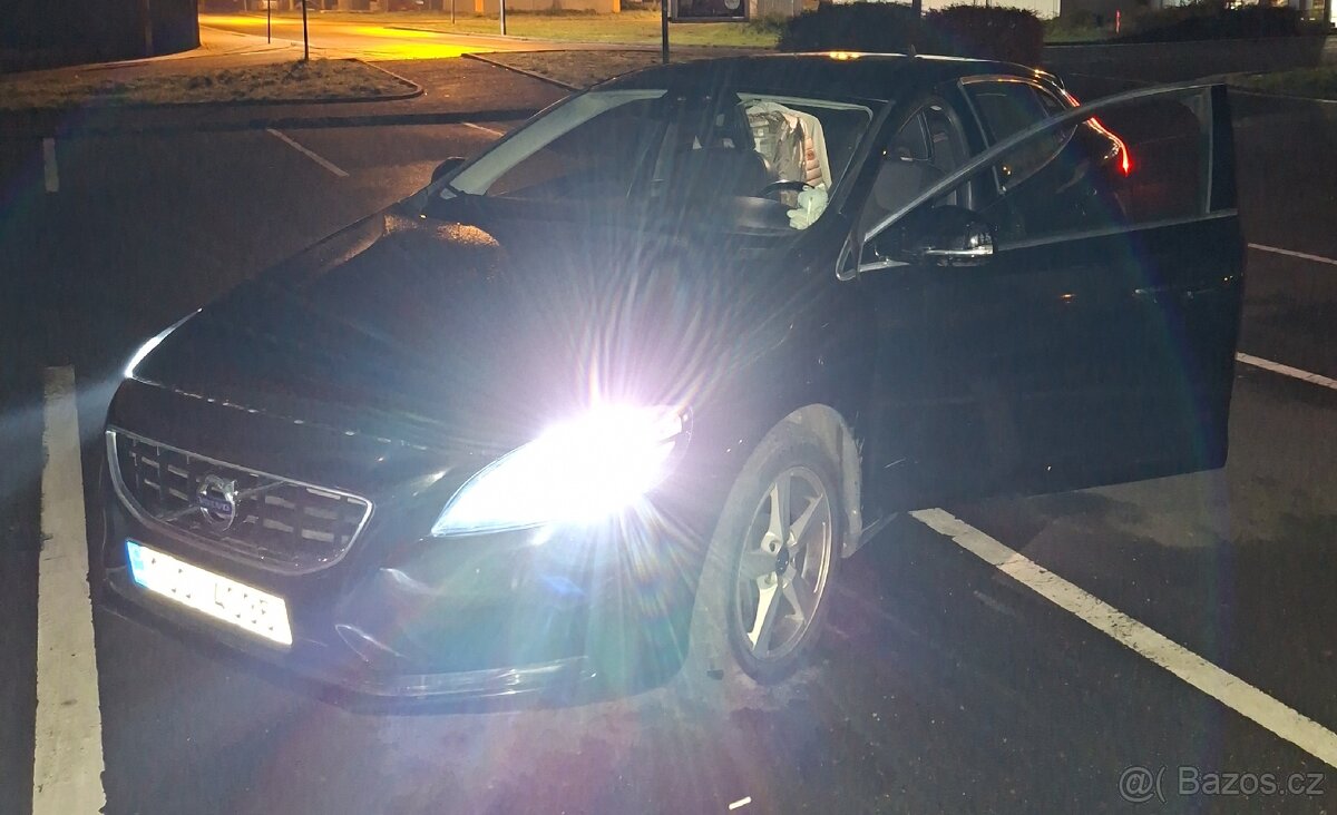 VOLVO V40, D3, 2012, Automat - 5