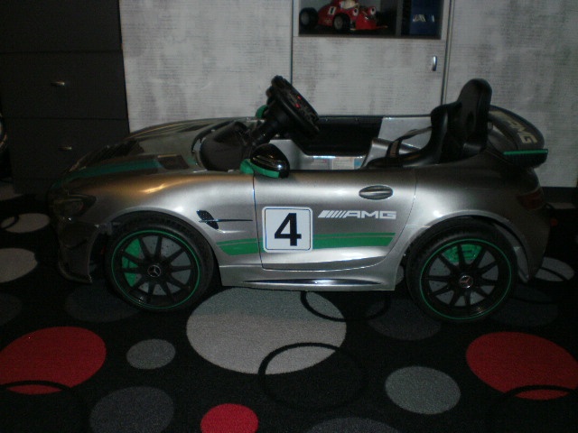 dětské elektrické autíčko - 5