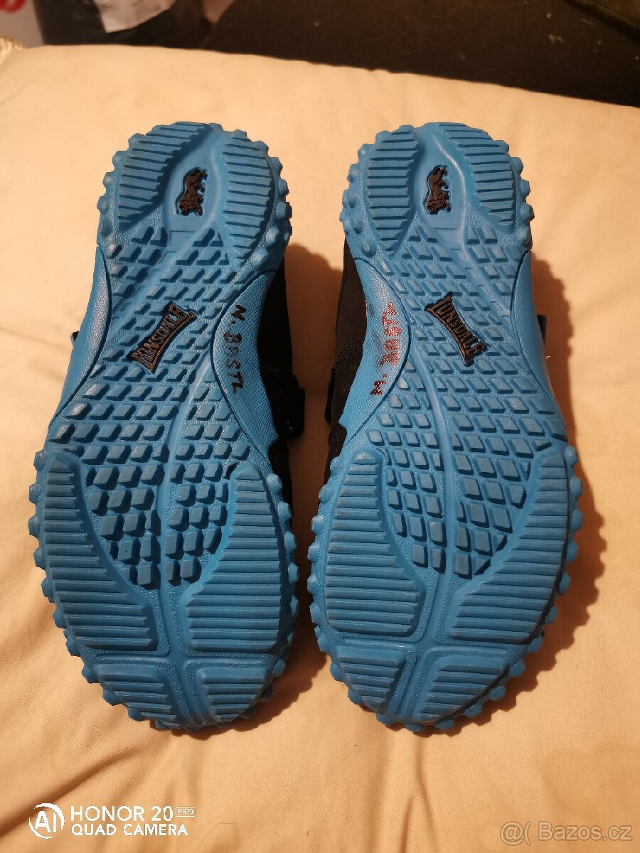 Botasky Lonsdale - 5