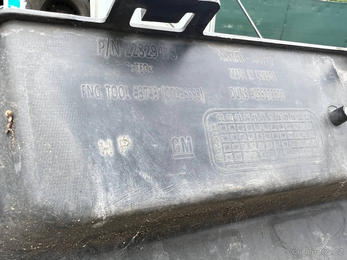 Originální zadní difuzor Chevrolet Camaro 2010–2013 GM - 5