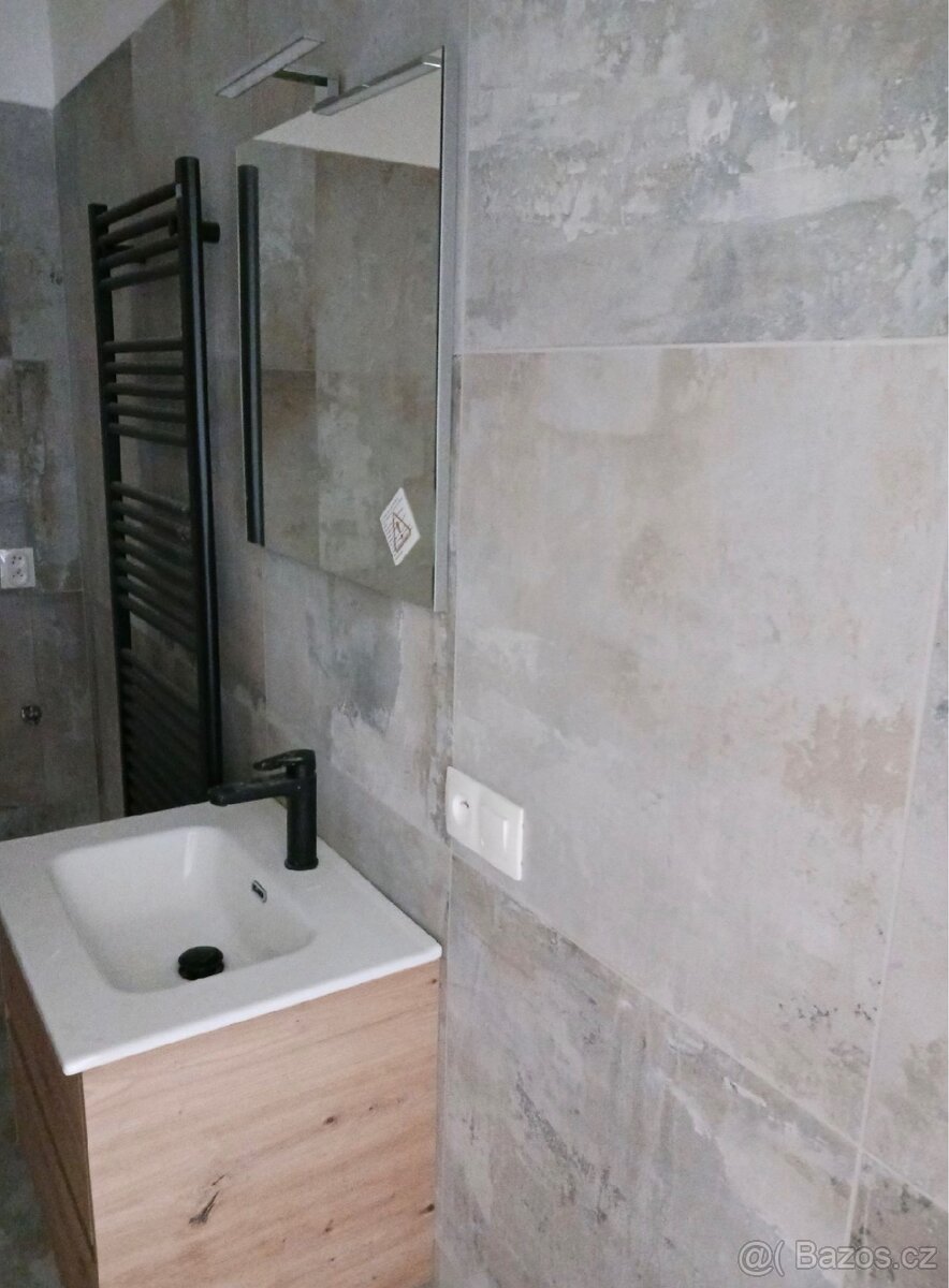 Poptávka práce - 5