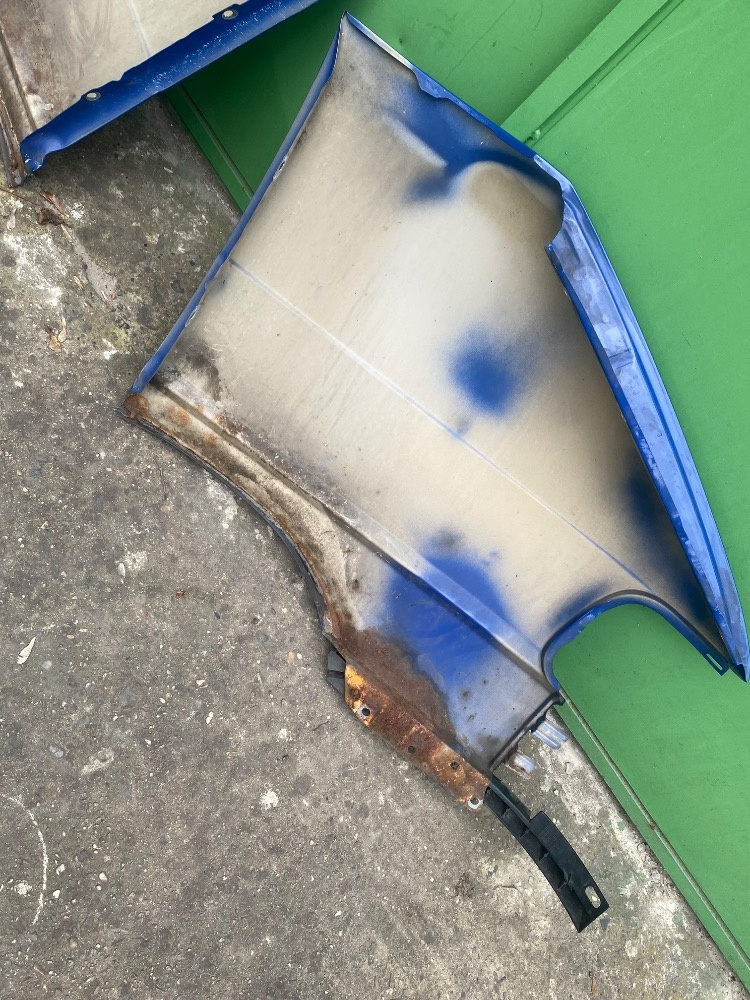 Přední blatníky na VW Transporter T4 - 5