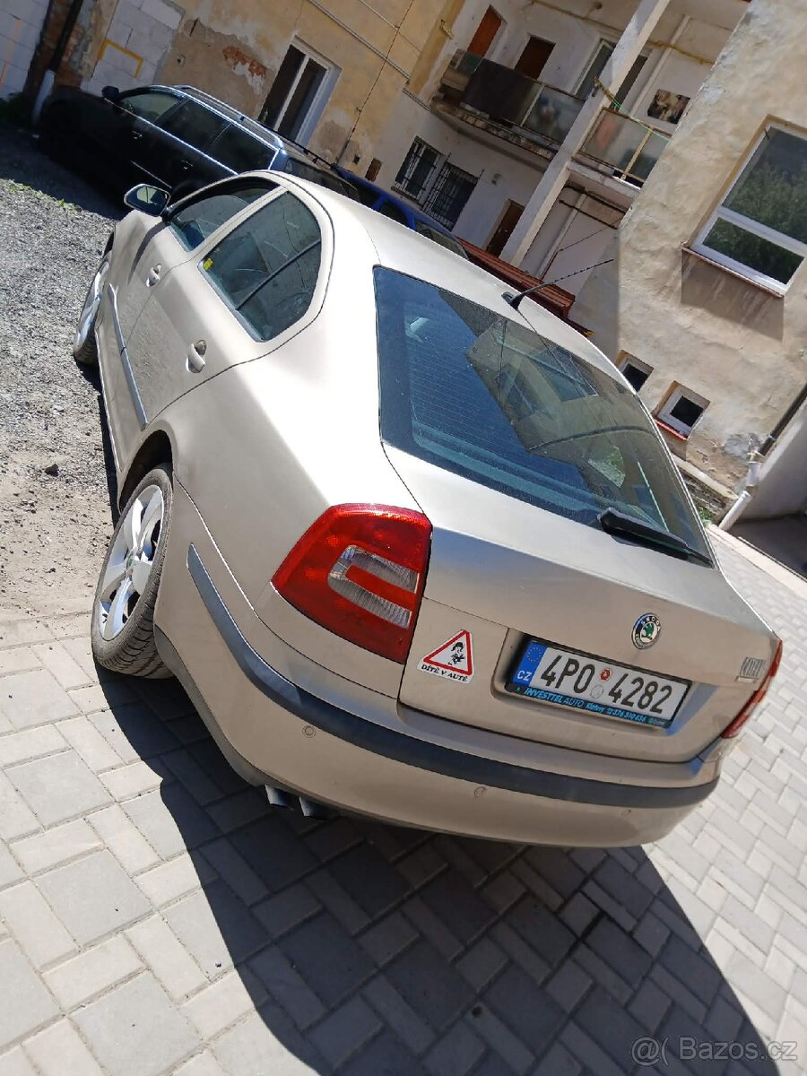 Škoda Octavia II - 5
