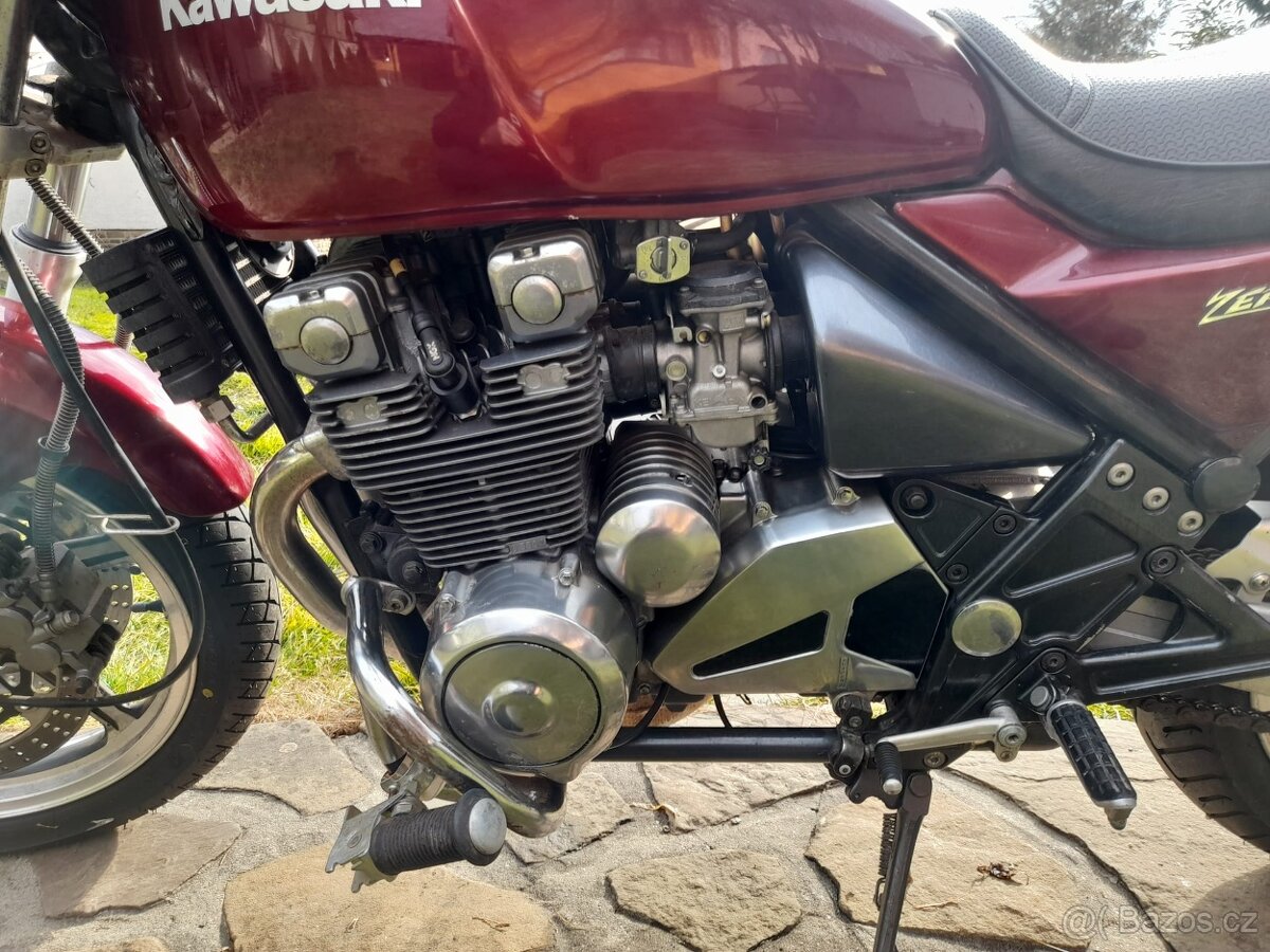 Prodám za dobrou cenu.Kawasaki Zephyr 550. - 5