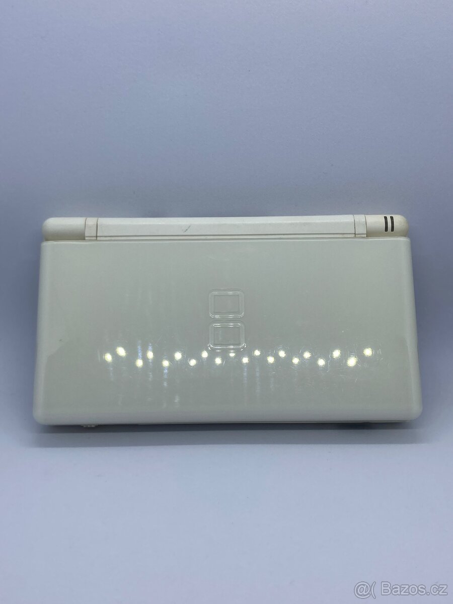 Konzole Nintendo DS Lite Bílá barva + hry - 5