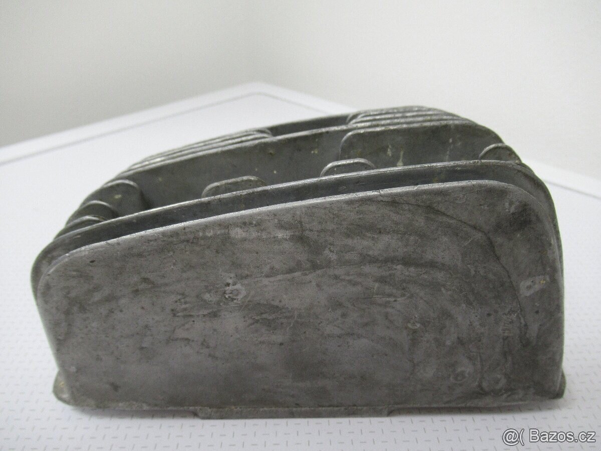 JAWA 250/623 UŘ Bizon - nová hlava (pravá) - 5