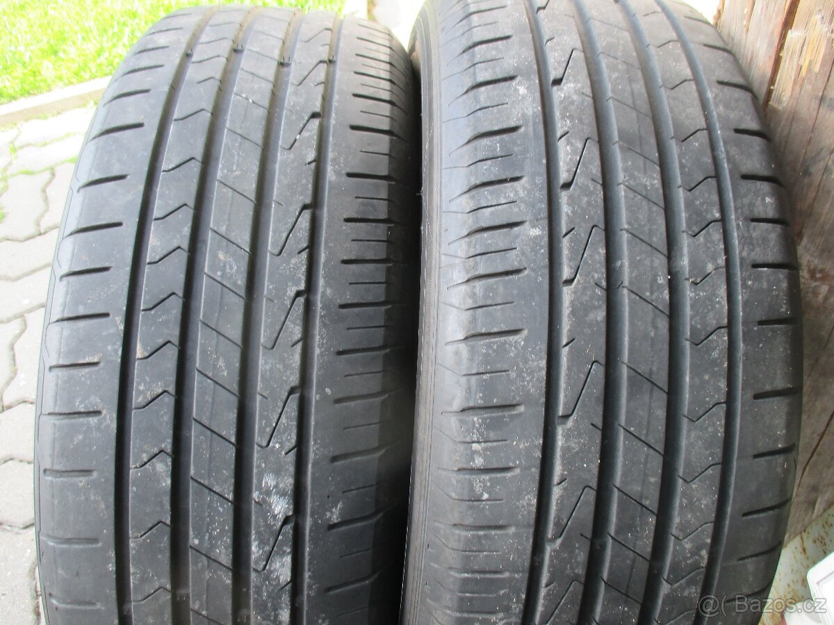 215/65 R 17 99V letní pneumatiky - 5