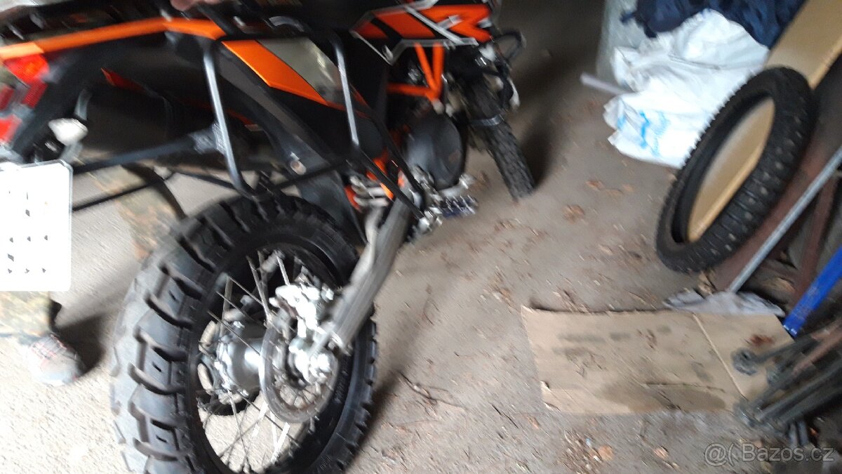 KTM ENDURO R - 5