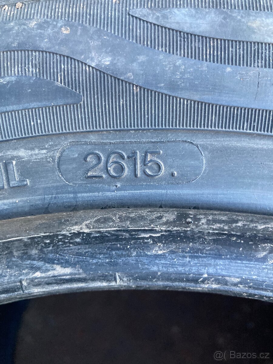 205/55/16 zimní - 5