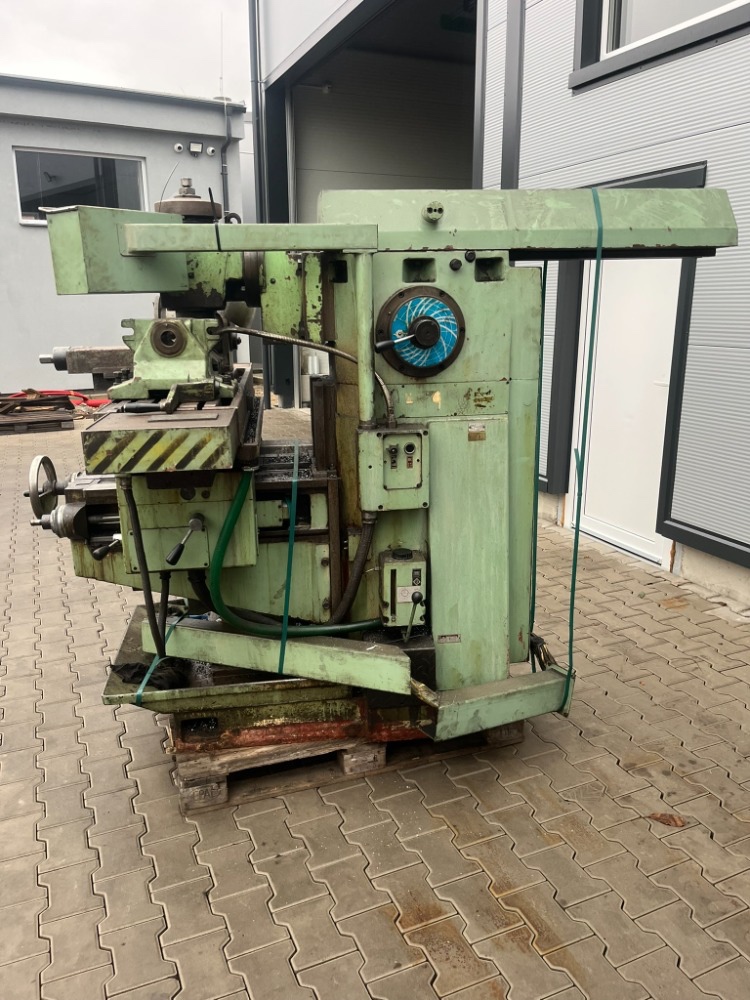 208. Frézka FGU 32 - 5