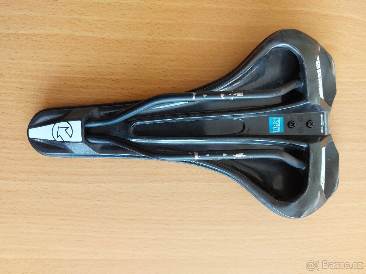 Sedlo PRO Griffon performance - 152mm - 5