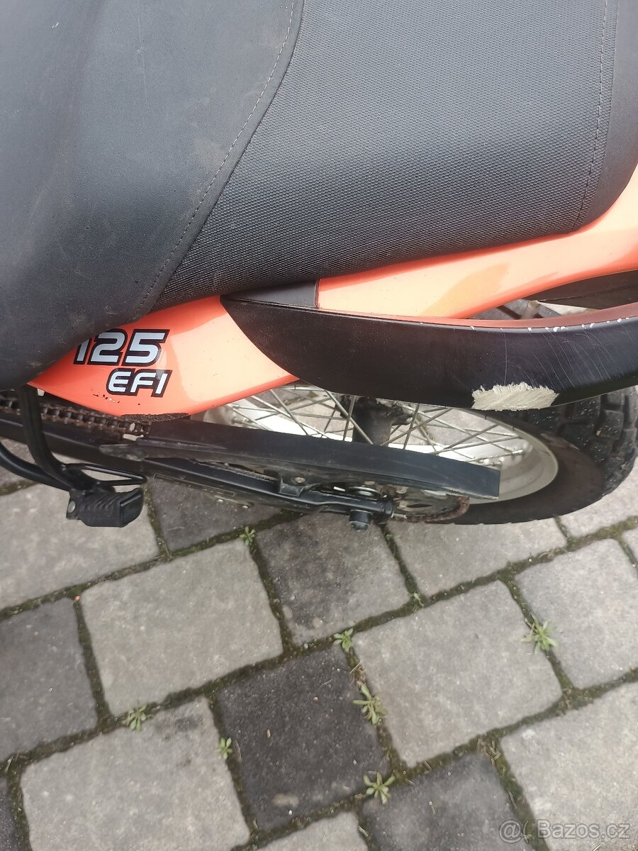 UM DSR 125 adventure TT