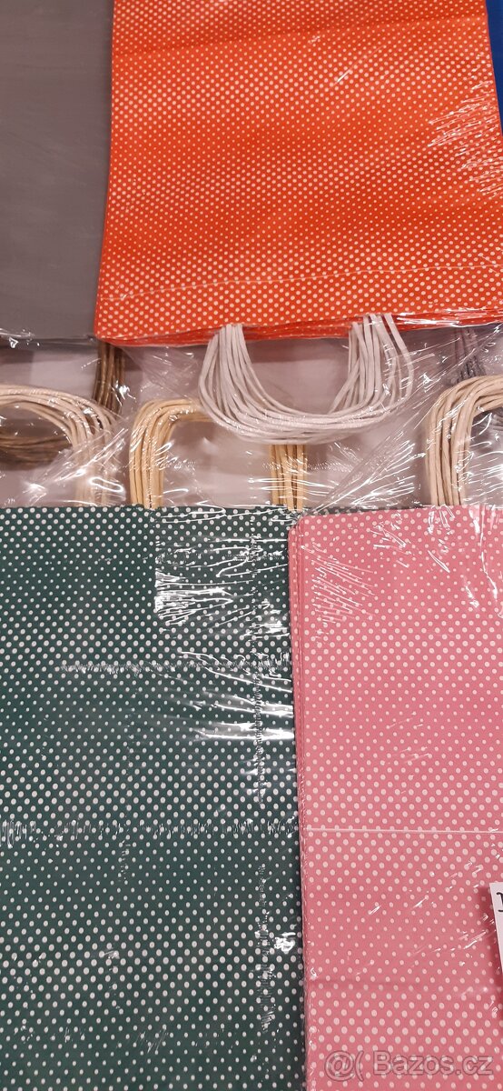 Dárkové papírové tašky kvalitní, různé barvy,balení 10 ks - 5