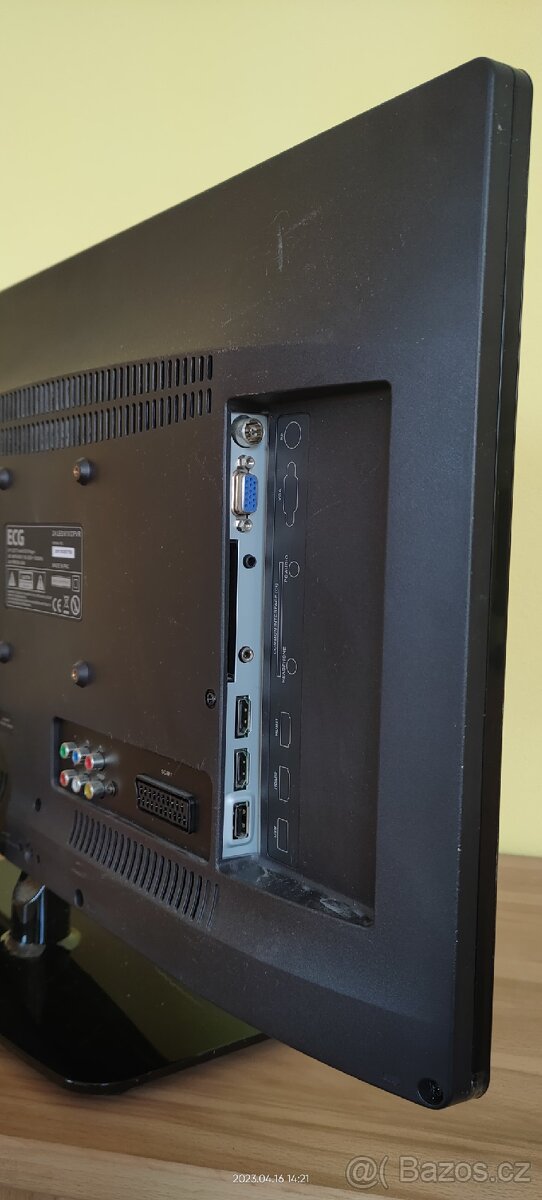 Malá televize s vestavěným přehrávačem DVD - 5