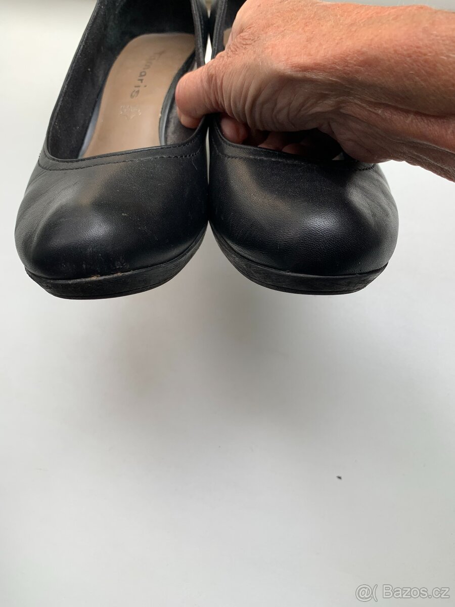 černé kožené lodičky zn. Tamaris - vel. 38 - 5