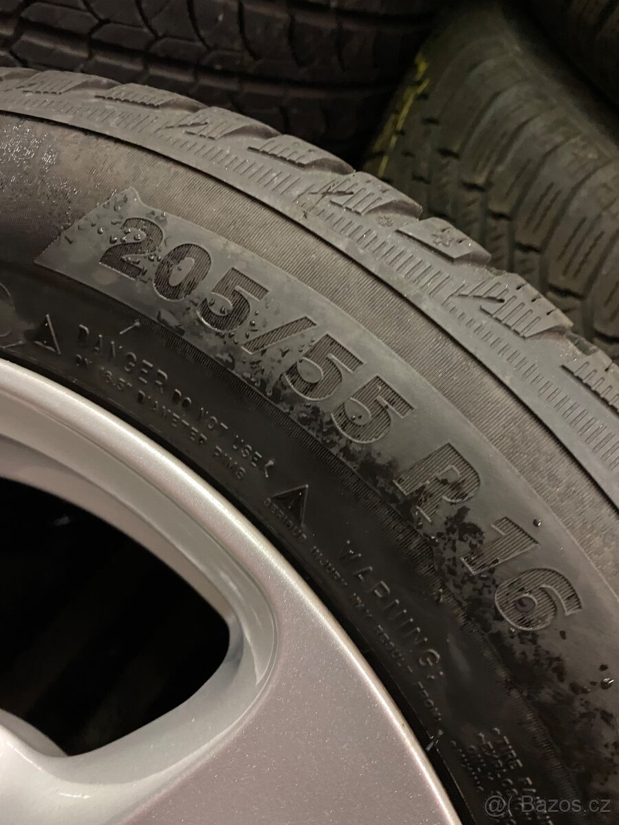 5x120 R16 7J ET34 + 205/55 R16 Michelin zimné - 5