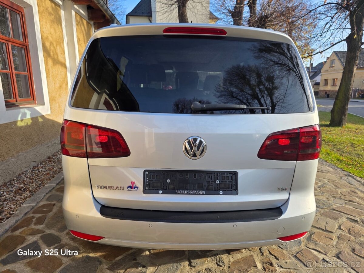 Volkswagen Touran 1.4 103 KW 7 míst 2012 - 5