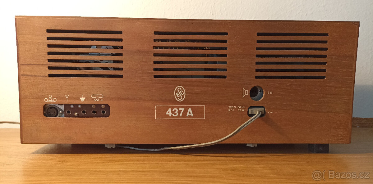 Staré retro rádio Tesla Kankan 437A - 5