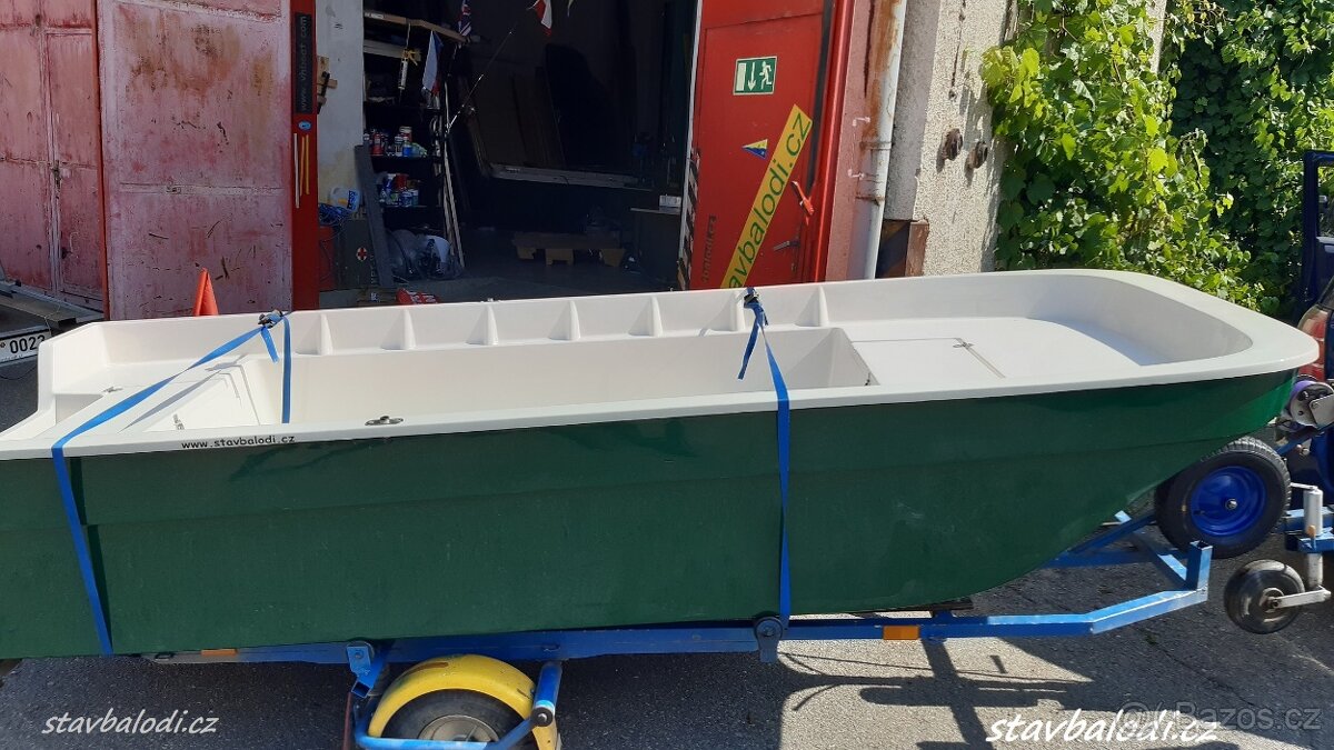 Pramice, veslice, rybářský člun, loď Ka 300 - 5